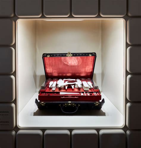 time capsule louis vuitton milano|Louis Vuitton Time Capsule Exhibition Lands in Milan .